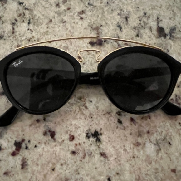 Ray Ban black and gold sunglasses. Good shape - Picture 1 of 5